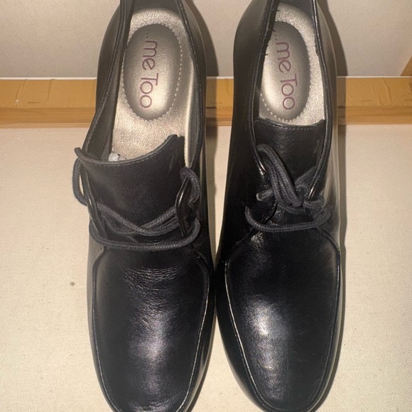 Me Too shoes heels size 8M - Picture 3 of 10